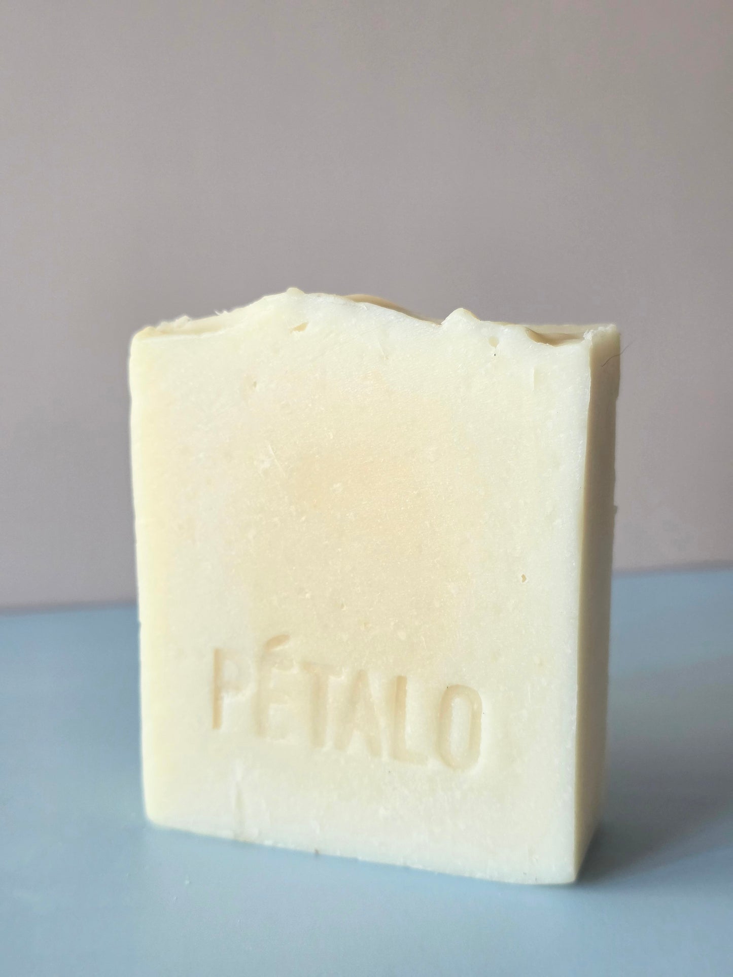 Jabón Artesanal Saponificado: Silk & Collagen